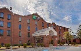 Holiday Inn Express i-95 Capitol Beltway-Largo