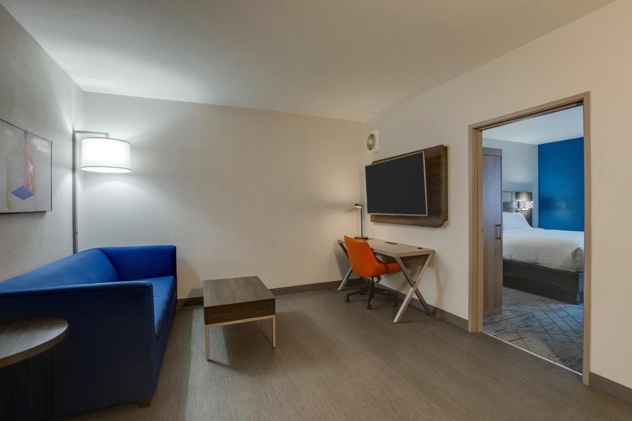 Holiday Inn Express I-95 Capitol Beltway - Largo By Ihg Exterior photo