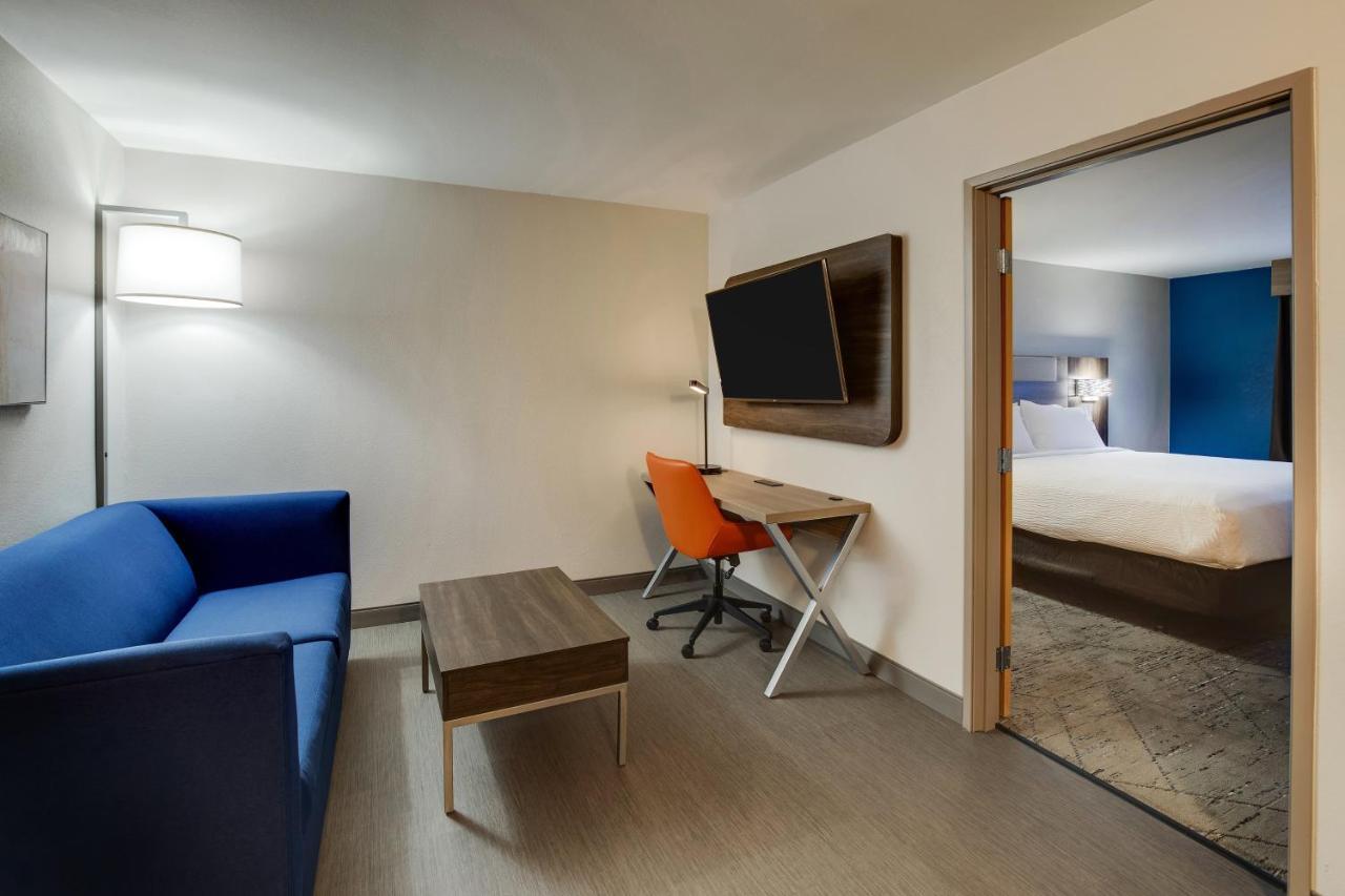 Holiday Inn Express I-95 Capitol Beltway - Largo By Ihg Exterior photo